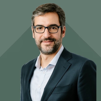 Makram  Atiyah Photo